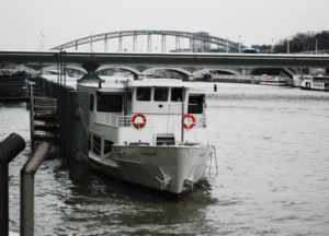 Péniche Mistinguett